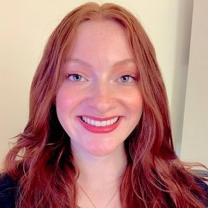 Meet your Posher, Abigail